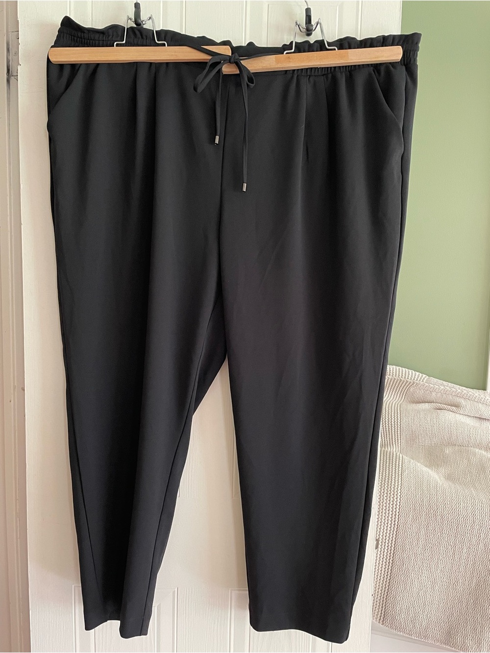NWT Penningtons Petite Black Straight Leg Drawstring Pants 3X Pet & Smoke Free